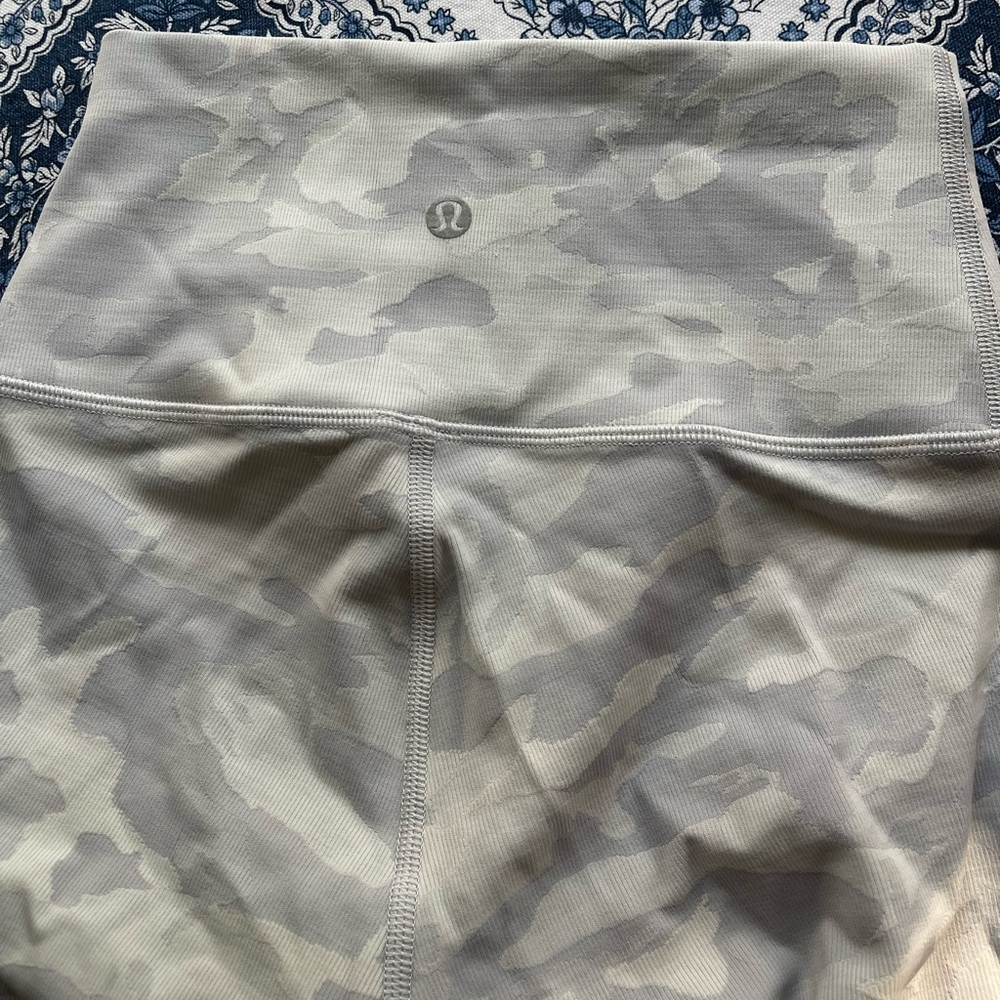 White camo winder under